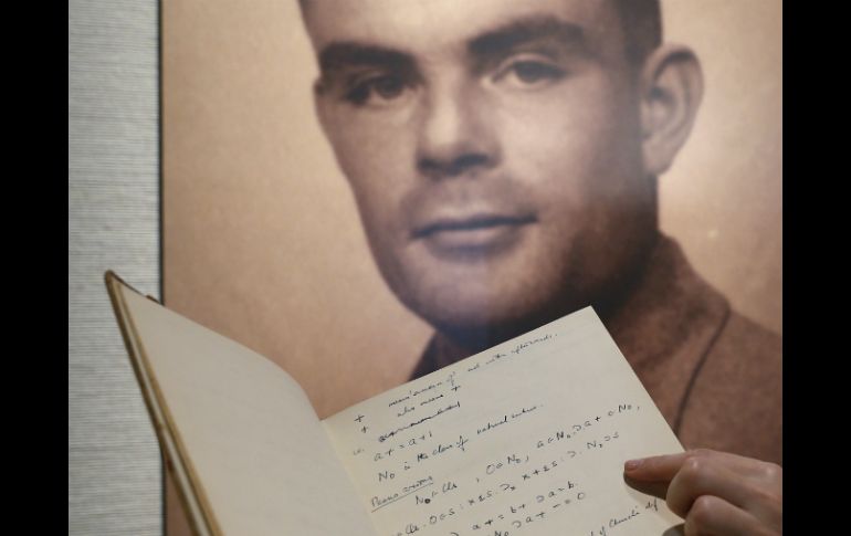 El cuaderno de 56 páginas fue escrito por el descifrador de códigos de la Segunda Guerra Mundial. AP / ARCHIVO