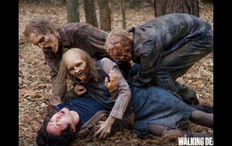 La serie que cuenta las hazañas de un grupo de sobrevivientes tras el apocalipsis zombie fue un fenómeno desde su lanzamiento. TWITTER / @WalkingDead_AMC