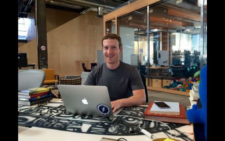 Durante una hora Mark Zuckerberg respondió múltiples preguntas. FACEBOOK / Mark Zuckerberg