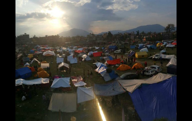 El terremoto de magnitud 7.8 registrado el sábado dejó miles de muertos. AP / T. Sherpa