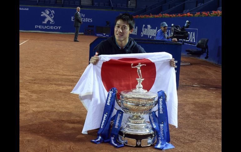Kei consiguió el noveno trofeo de su carrera. AP / M. Fernández
