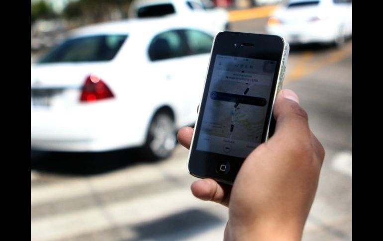 La aplicación Uber amenaza la estabilidad, reclama Álvarez Esparza. EL INFORMADOR / ARCHIVO