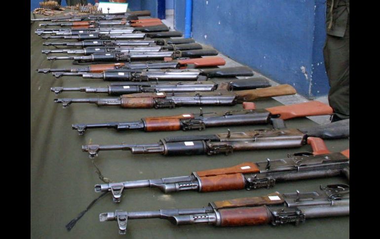 Las armas fueron puestas a disposición de un Agente de Ministerio Público Federal adscrito a la SEIDO. AFP / ARCHIVO