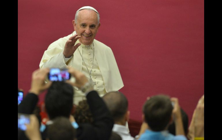 El Pontífice recibió en audiencia a atletas y directivos del Club Lazio. AFP / A. Pizzoli