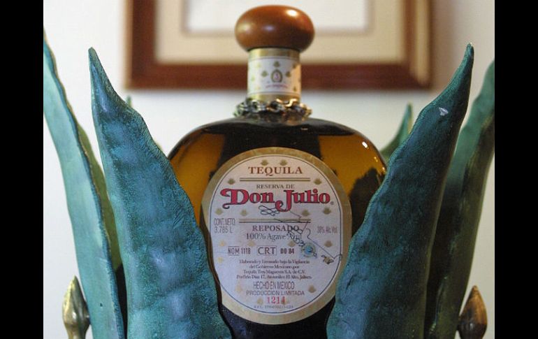 Tequila Don Julio tuvo un volumen de 590 mil cajas y ventas netas de 105 millones de libras (2 mil 267 MDP) en 2014. EL INFORMADOR / ARCHIVO