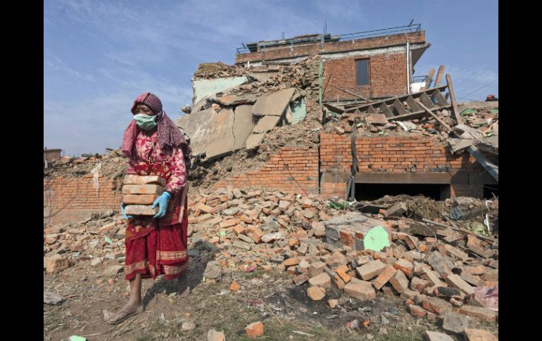 Nepal sigue sufriendo réplicas de distintas intensidades que impiden una vuelta a la normalidad para la población. EFE / ARCHIVO