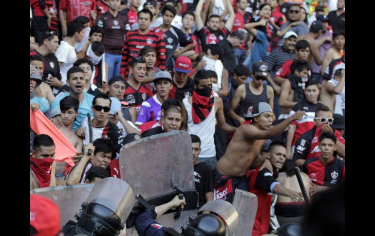Néstor aprovechó para felicitar a sus seguidores porque no participaron en los desmanes que se dieron en el Estadio Jalisco. EL INFORMADOR / ARCHIVO