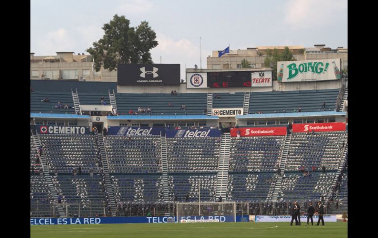 El Estadio Azul es objeto de la burla de los aficinados por la racha de MEXSPORT / B.Maldonado