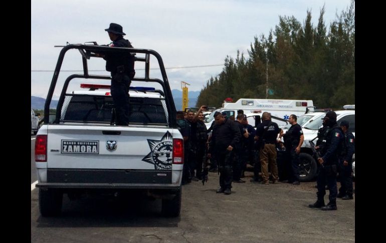 El Rancho El Sol, en el municipio de Tanhuato, es resguardado por policías federales después de la refriega. EL INFORMADOR / U. Zamarroni