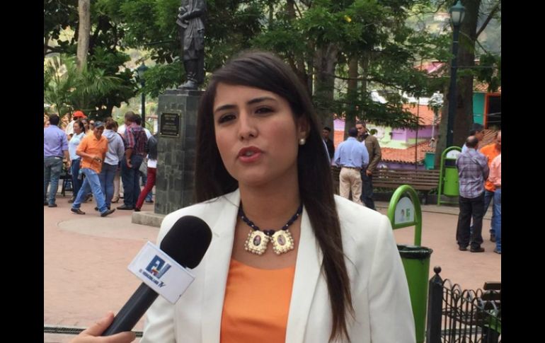 Patricia de Ceballos,  esposa del político y su sucesora, irá a la prisión para verificar que Ceballos se encuentre bien. TWITTER / @CeballosLibre