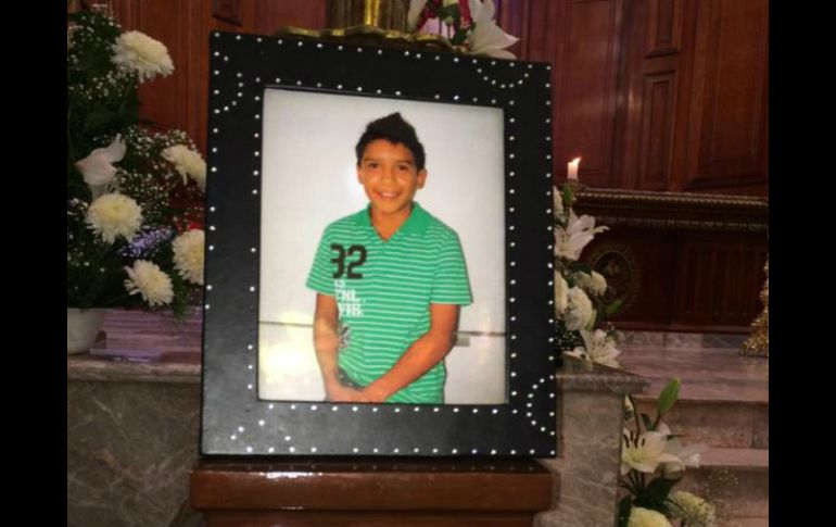 La familia de Héctor Alejandro donó sus órganos y una pequeña pudo sobrevivir gracias a ello. TWITTER / @elhijodelsanto