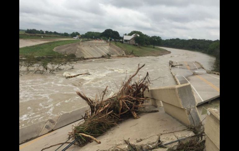 Wimberley y San Marcos, en el centro de Texas, han sido las más afectadas, debido a que el Río Blanco triplicó su caudal. AFP / BLANCO POLICE DEPARTMENT