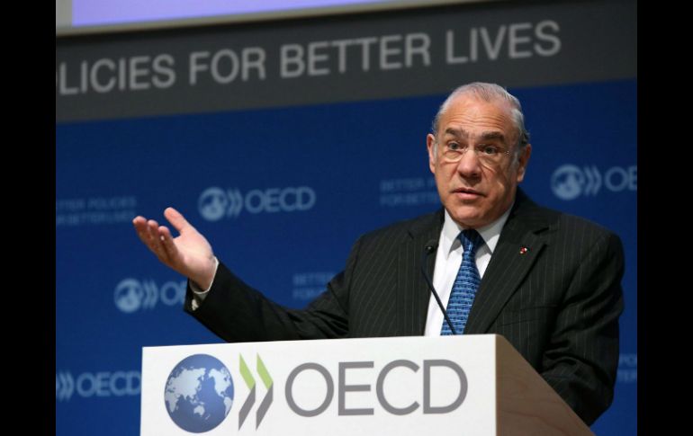 Gurría se comprometió a ''identificar los nuevos desafíos políticos y en reforzar la capacidad de la OCDE a responder a ellos''. NTX / OCDE