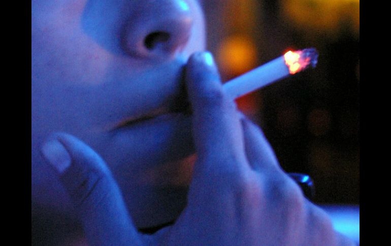 Fumar provoca la pérdida de volumen cerebral. EL INFORMADOR / ARCHIVO