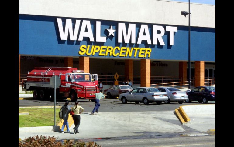 Walt-Mart ha estado en contacto con las autoridades y ha informado sobre las suspenciones de labores. EL INFORMADOR / ARCHIVO