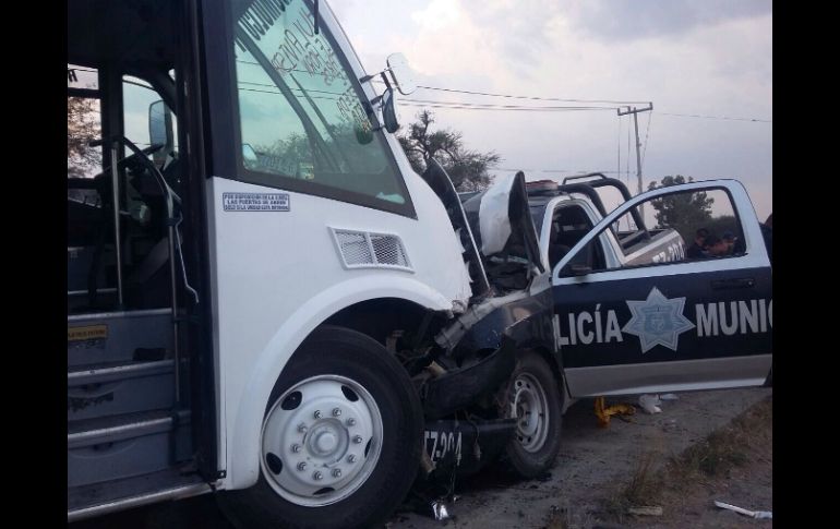 El accidente ocurre la noche de este miércoles en el fraccionamiento Lomas de la Tejeda. ESPECIAL /