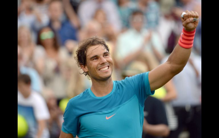 El tenista español Rafael Nadal, ahora número 10 del mundo, llega a la final del torneo ATP de Stuttgart. AP / M. Murat