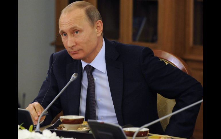 El presidente ruso advierte que ningún país tiene derecho a hablar con Rusia a través de ultimátums. EFE / M. Klimentiev