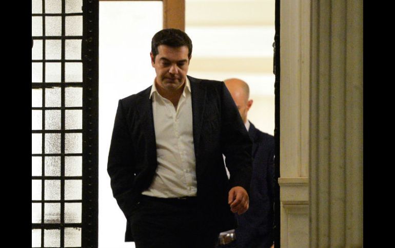Se especula que Tsipras podría elegir reorganizar su gabinete, con lo cual retiraría a los disidentes de los puestos clave. AFP / A. Solaro