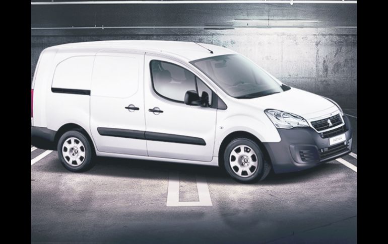 Partner. Con más variantes, la marca francesa apuesta por un vehículo eficiente para el transporte personal y de trabajo. ESPECIAL / Peugeot de México