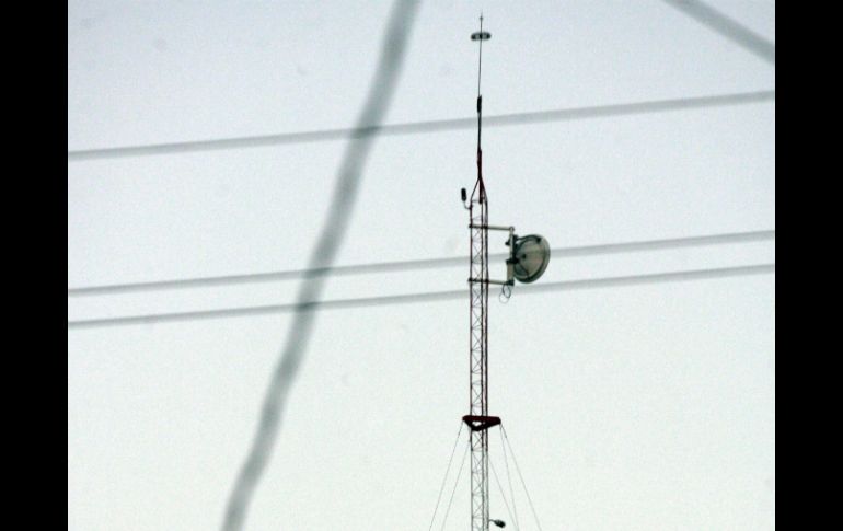 Policías estatales desmantelaron las cinco antenas en dos operativos diferentes. EL INFORMADOR / ARCHIVO