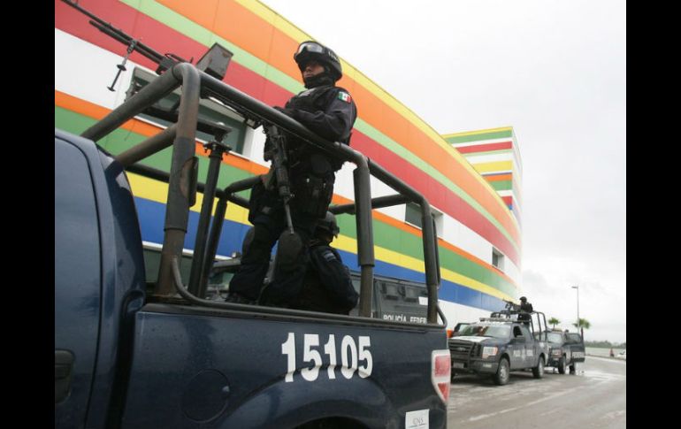 El incidente se registró cuando los policías estatales realizaban patrullaje sobre la Brecha Camino Real. AP / ARCHIVO
