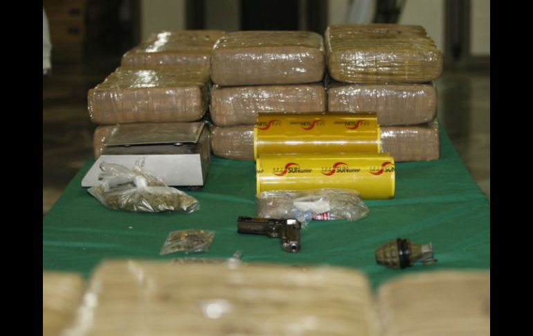Mil 157 kilos con 450 gramos de mariguana quedaron a disposición de las autoridades. EL INFORMADOR / ARCHIVO