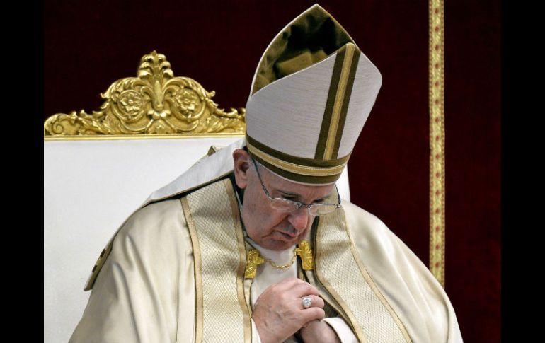 Francisco ha dicho que sacerdotes comunes pueden absolver a mujeres arrepentidas de abortar. AFP / A. Solaro