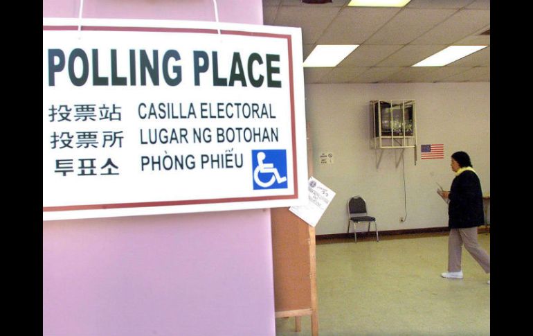 En EU los ciudadanos tienen que registrarse para poder votar, en vez de que el Gobierno sea el encargado de elaborar el padrón. AFP / ARCHIVO