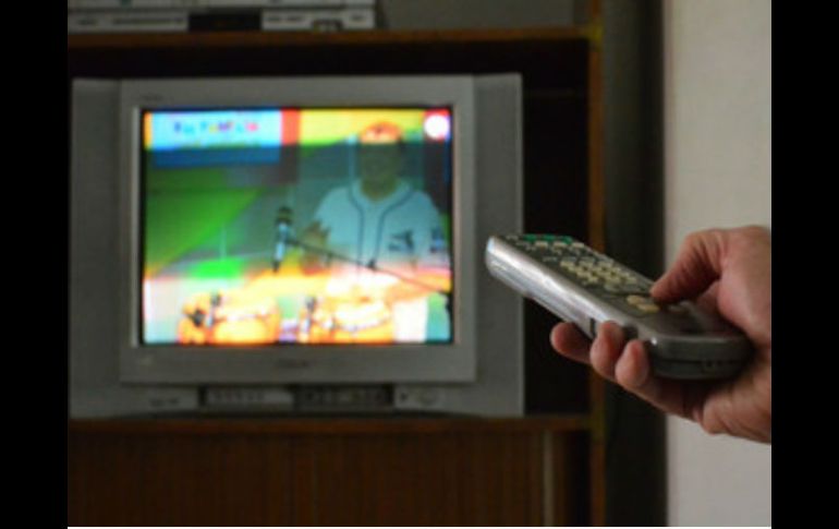 Una televisión de 21 pulgadas tiene más de un kilo de óxido de plomo, por lo que la acumulación de los aparatos daña la salud. EL INFORMADOR / ARCHIVO
