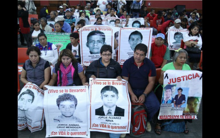 El GIEI estará presente en la reunión del jueves entre el Presidente de la República y los padres de los normalistas desaparecidos. EFE / ARCHIVO