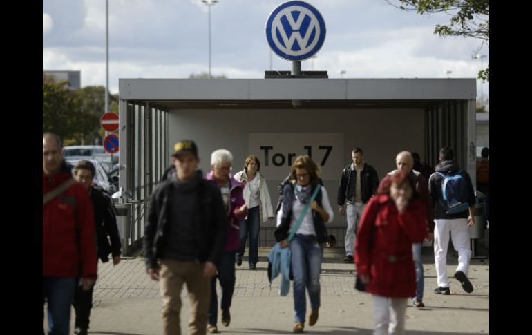 Volkswagen reconoció haber colocado los motores trucados en once millones de vehículos de varias de sus doce marcas. AP / M. Schreiber
