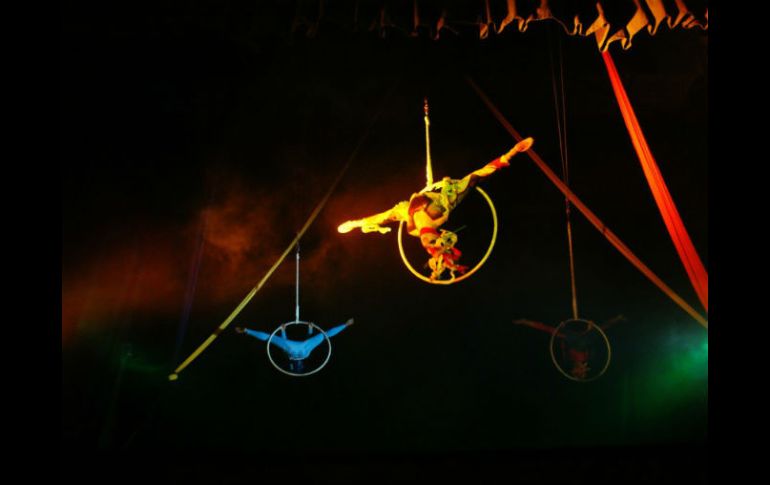 El Circo Dragón es todo un banquete de efectos especiales y emociones en movimiento. ESPECIAL / circodragon.com