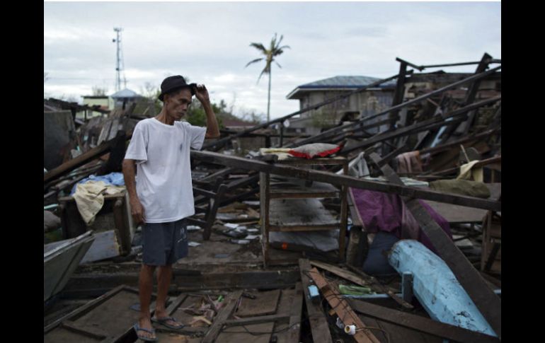 'Koppu' ha dejado casas dañadas e inundaciones a su paso por Filipinas, daños valuados en 141.6 millones de dólares. EFE / C. B. Dancel