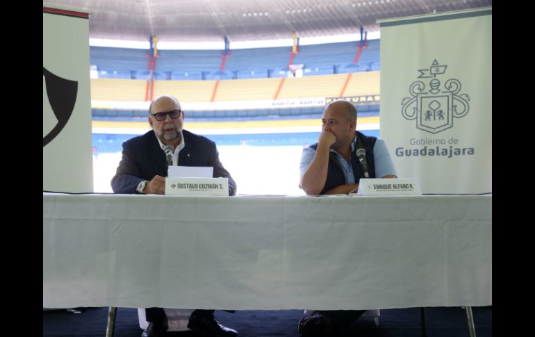 El presidente del Atlas, Gustavo Guzmán y Enrique Alfaro dieron detalles sobre la seguridad en el Clásico. EL INFORMADOR / E. Barrera