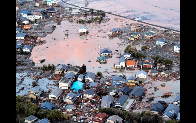 El sismo de 2011 en Japón dejó cerca de19 mil muertos y desaparecidos. Se registró un accidente en la planta de Fukushima. EFE / ARCHIVO