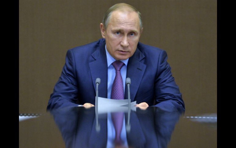 Putin destaca que este año las Fuerzas Armadas han recibido un 25 por ciento más de armamento nuevo. AP / A. Druzhinin