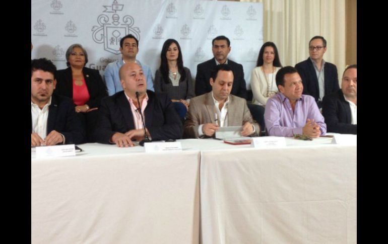 Los alcaldes de MC en la ZMG y el diputado Clemente Castañeda hicieron el anuncio. TWITTER / @DipCiudadanoMX