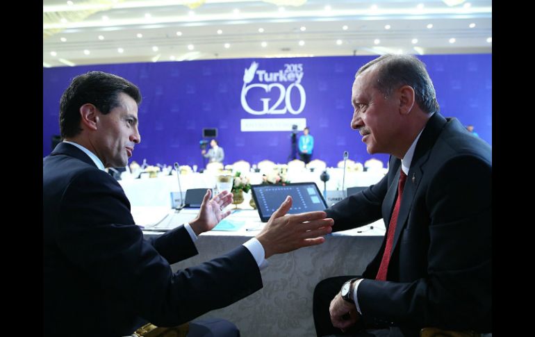 Enrique Peña nieto y el mandatario de Turquía, Recep Tayyip Erdogan, en la Cumbre de Líderes del G-20. NTX / Presidencia