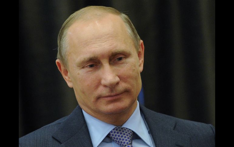 Putin aseguró que sólo a través de la ayuda será posible contener la amenaza. AP / ARCHIVO