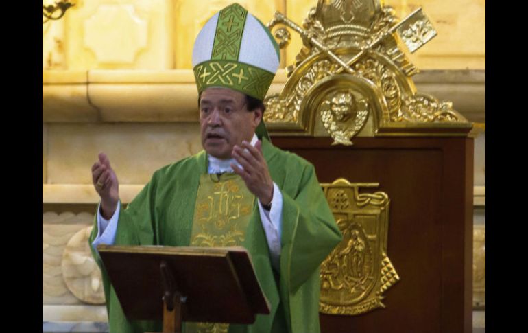 En su homilía dominical, el cardenal Norberto Rivera llamó a defender la libertad de expresión. NTX / ARCHIVO
