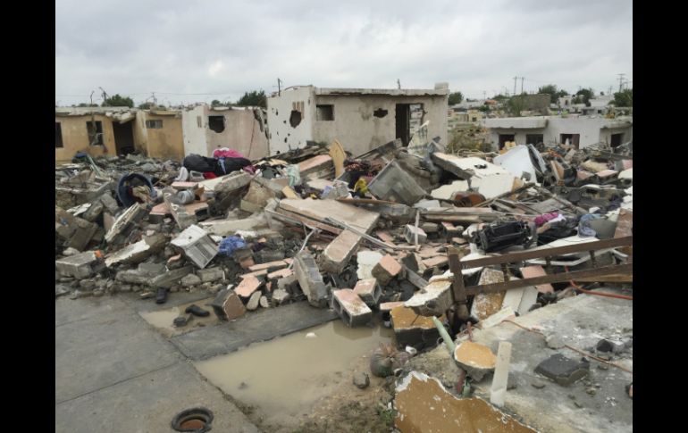 El tornado que azotó parte de Ciudad Acuña afectó a más de dos mil viviendas. AP / ARCHIVO