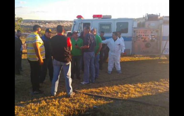 El alcalde de Tonalá, Sergio Chávez, acudió al lugar de la explosión. TWITTER / @SergioChavez_D