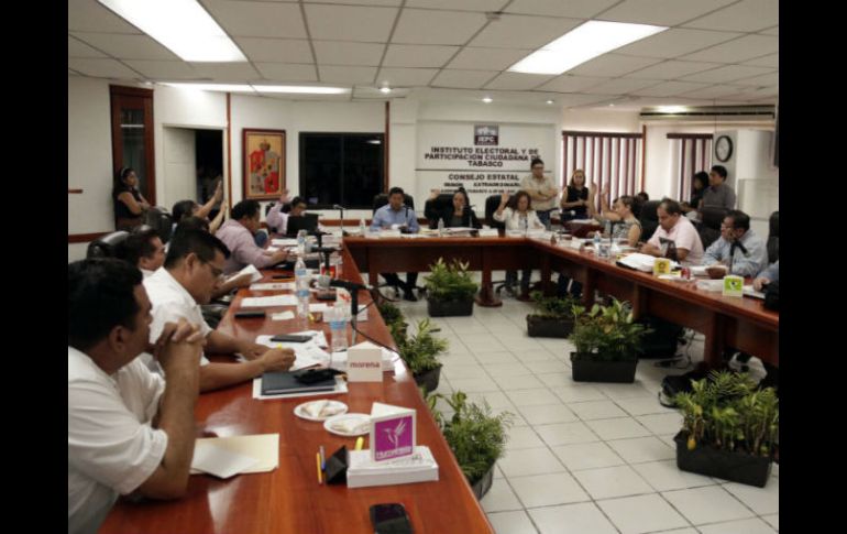 El gobernador del estado se reunirá con los consejeros electorales para analizar el presupuesto de la elección extraordinaria. SUN / ARCHIVO