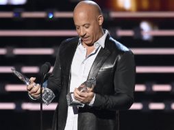 Para recibir los reconocimientos subió Vin Diesel, quien recordó a su amigo Paul Walker. AP / C. Pizello