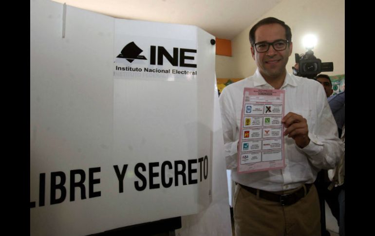 Ignacio Peralta, candidato a la gubernatura de la coalición PRI, PT, PVEM y Nueva Alianza . SUN / ARCHIVO