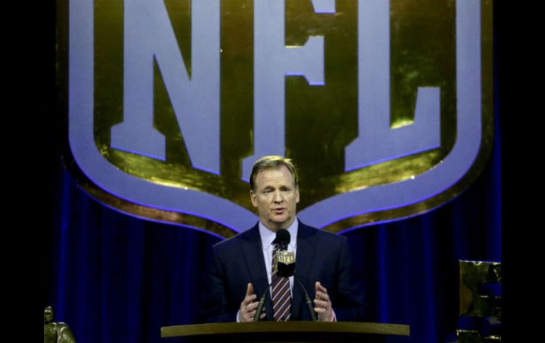 El encargado de confirmar la noticia esta tarde fue el comisionado de la NFL, Roger Goodell. AP / C. Riedel