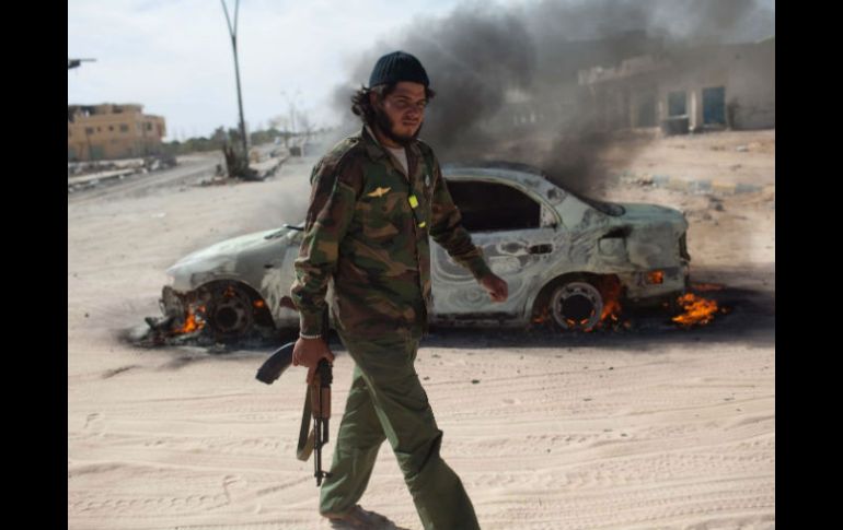 Fuerzas afines a Trípoli y grupos yihadistas combaten en Sabratah desde hace varios días. EFE / ARCHIVO