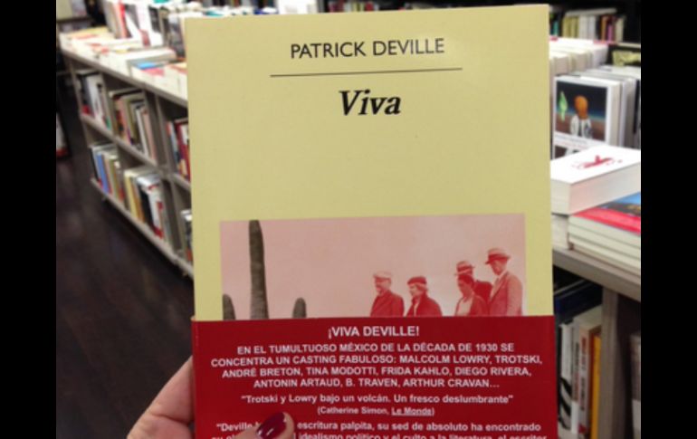 'Viva' es una novela de no ficción que aborda los paralelismos entre literatura y poesía. TWITTER / @AnagramaEditor
