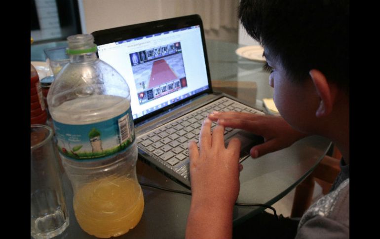 El acceso a las tecnologías digitales es predominante entre la población joven del país. EL INFORMADOR / ARCHIVO
